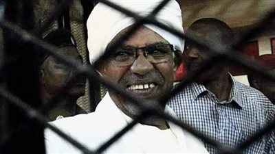 تفكيك نظام البشير.. مطاردة فلول وكشف أسرار اجتماع الانقلاب في إثيوبيا