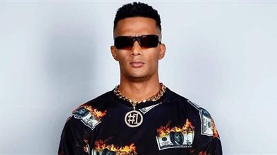 أتخن ما فيكم بصباع واحد أثبته.. محمد رمضان يثير الجدل بأغنية تحمل اسمه | فيديو