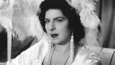 السادات أنقذها.. قصة زينات صدقي من النجومية لبيع عفش منزلها للبقاء على قيد الحياة