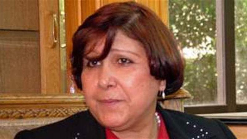 امينة النقاش