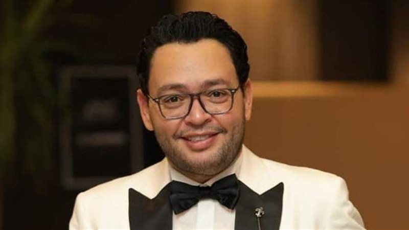 الفنان أحمد رزق