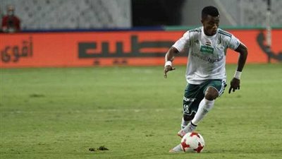 3 أندية تطلب الحصول على خدمات شيخ موكورو