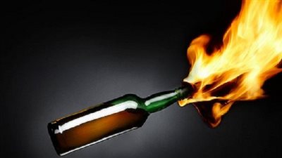 زوج يلقي على زوجته مادة حارقة بعد مشادة كلامية بينهما في الغربية