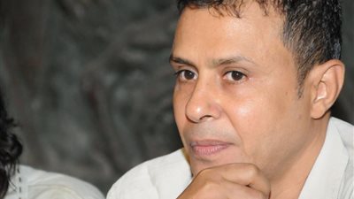 الناقد جرجس شكري ينسحب من اللجنة العليا للمهرجان القومي