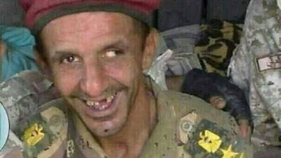 ننشر أول صورة لمقاتل بـ«الجيش الحر» متخصص في «القصف العشوائي»!