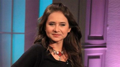 نيللي كريم تتراقص على أنغام «العب يالا» (فيديو)