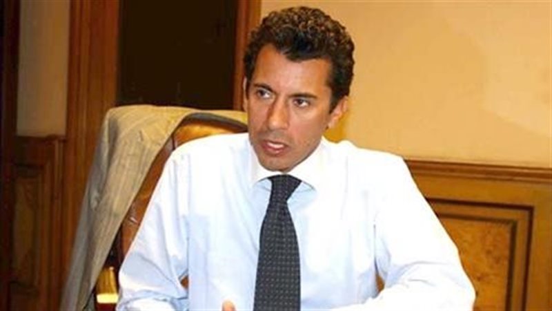 الدكتور أشرف صبحي