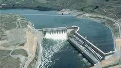 خبير يكشف الوقت المناسب لملء سد النهضة دون تضرر مصر