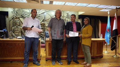 الصحفيين تكرم مصورة «فيتو» عن أفضل صورة في انتخابات الرئاسة 2018