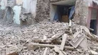 انهيار منزل مكون من طابقين في سوهاج