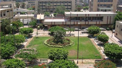 خبير فرنسي يزور جامعة الزقازيق ويتطوع لعلاج المصريين.. الإثنين