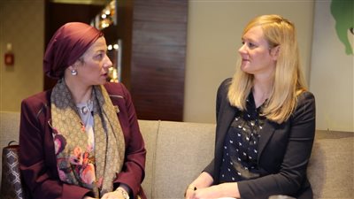 وزيرة البيئة تبحث التعاون مع وفد 