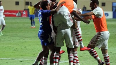 جماهير الأهلي تزلزل «تويتر» بهشتاج «الاحتفال بالدوري».. ميدو: «متنسوش وقفة رمضان صبحي».. آية: «كلها 25 سنة ويحصلونا».. محمود: «اللي عنده بطولات زينا نقوله 