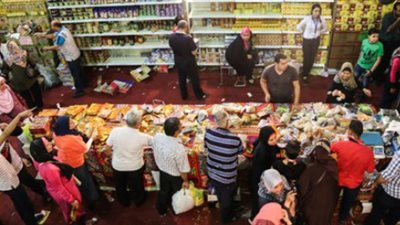 أسعار السلع التموينية بمعارض «أهلًا رمضان» في الإسكندرية