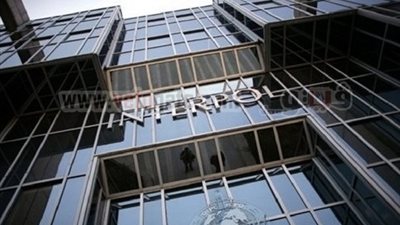 الإنتربول:  نسعى  للقبض على صانعي الفيلم المسيء