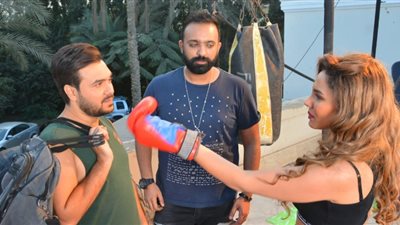 محمد عبد المنعم ينتهي من 