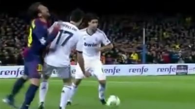 بيبي «الجزار» الأكثر عنفًا في مباريات الكلاسيكو ( فيديو)