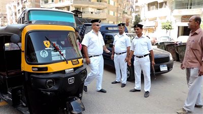 سقوط سائق توك توك وعامل بحوزتهما 1000 قرص ترامادول بالعياط