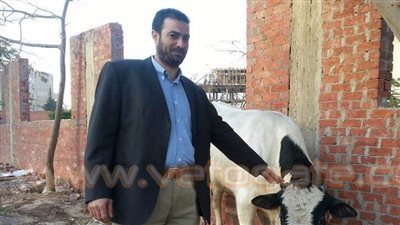 بالصور.. العثور على جثة مؤذن داخل سيارة مركونة في الشيخ زايد