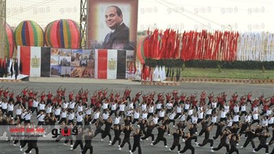 بدء حفل تخرج طلاب كلية الشرطة بعزف السلام الجمهوري