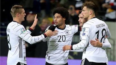 جنابري يكرر إنجاز جيرد مولر مع منتخب ألمانيا