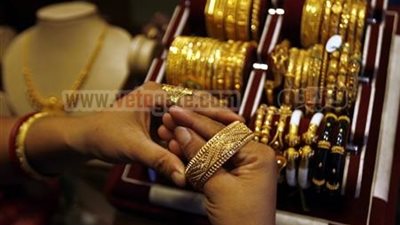 انخفاض أسعار الذهب ..وعيار 21 يسجل 299 جنيهاً