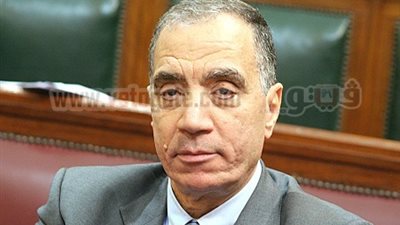 العقدة : النقد لم يشترط تخفيض قيمة الجنيه لمنح مصر قرضا