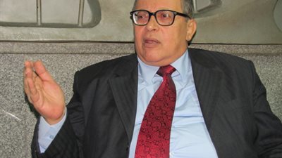 أبوالنور: «السيسي» قد يصدر أمرًا مباشرًا لـ«روسيا» لبناء محطة نووية