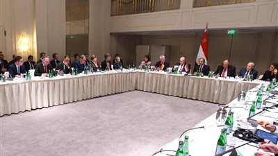 رسائل السيسي لرؤساء الشركات الألمانية: نحرص على تطوير علاقات التعاون الاقتصادي والتجاري.. وتنمية الاستثمارات المشتركة.. تعظيم المصالح المتبادلة والاستغلال الأمثل للفرص المتاحة