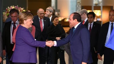 السيسي يغادر برلين عقب المشاركة في قمة مجموعة العشرين وأفريقيا