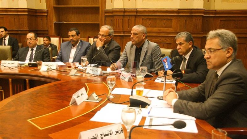 لجنة الإدارة المحلية