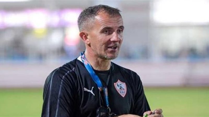 ميتشو المدير الفني