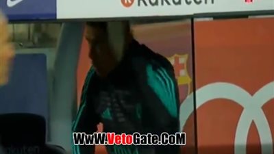 انفعال رونالدو على حكم لقاء ريـال مدريد وبرشلونة (فيديو)