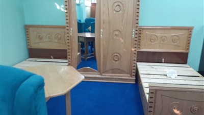 12 ألفا لغرف النوم ومطبخ زان بـ 3.5 ألف جنيه.. أسعار الأثاث المنزلي بسجن برج العرب (صور)