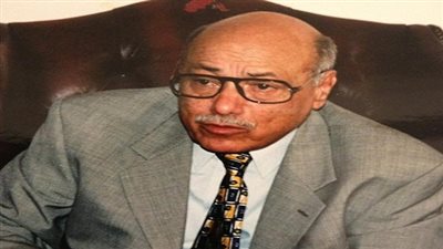 محمود السعدني يلتهم المشلتت والقشدة في إفطار دسوق مع عبد الناصر