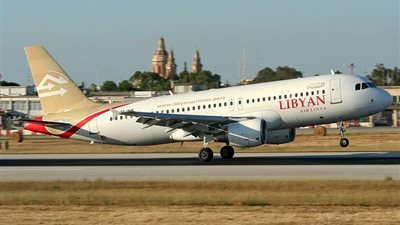 بعد احتجاز طائرتها.. 