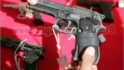 خفير أكتوبر تاجر سلاح