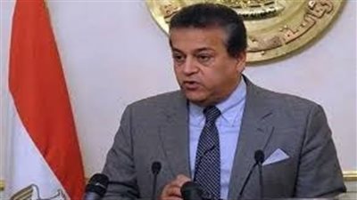 نشاط مكثف لوزير التعليم العالي في المملكة المتحدة