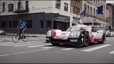 بورش تنظم جولات حول العالم لسيارتها الهجين (فيديو)