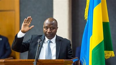 رئيس وزراء رواندا يصل القاهرة للمشاركة في منتدى أفريقيا 2019