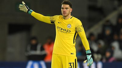 مان سيتي يستعيد حارسه في موقعة تشيلسي