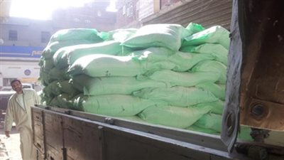 ضبط 7 أطنان دقيق مدعم قبل تهريبه بالقليوبية