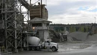 ضبط 4 مستودعات للأسمنت بدون ترخيص بالقليوبية