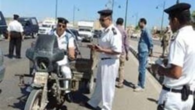 مرور الجيزة يحرر 1352 مخالفة انتظار خاطئ ويحجز 7 سيارات