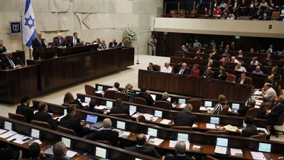 الكنيست الإسرائيلي يقر قانون التغذية القسرية للأسرى