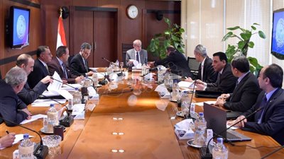 رئيس الوزراء يشدد على تحقيق أعلى درجات الضبط بالسكك الحديدية