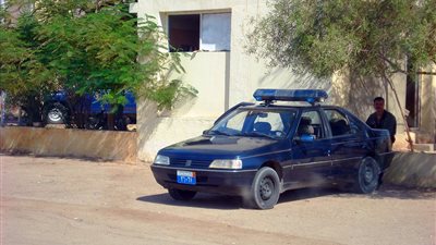 ضبط 4 أشخاص بحوزتهم مخدرات وفرد خرطوش بـ