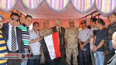 بالصور.. وفد من اتحاد المصريين بالخارج يزور قناة السويس الجديدة