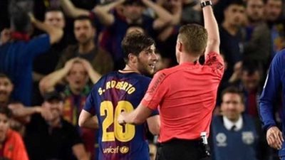 تقرير حكم مباراة الكلاسيكو يدين سيرجي روبرتو