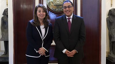 مدبولي مهنئا غادة والي بمنصب الأمم المتحدة: ستكون خير سفيرة للمرأة المصرية